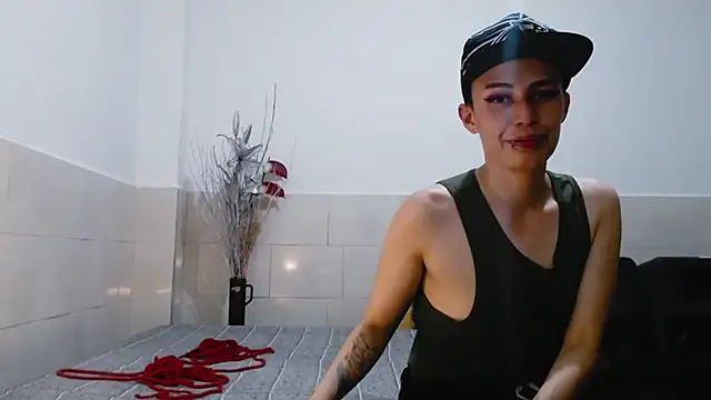 Cocain Atenea online show from December 15, 2025, 7:09 pm