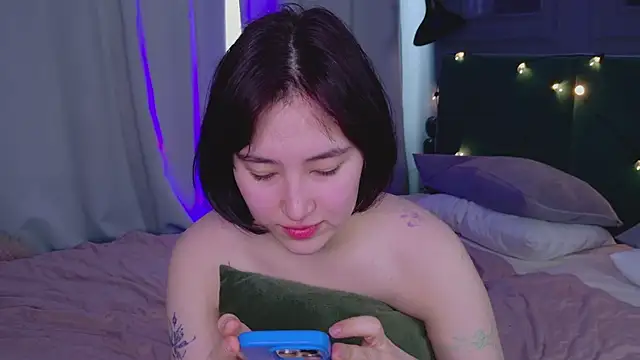 Snapshot of So_audrey chatting on March 17, 2025, 9:01 am So audrey online show from March 17, 2025, 9:01 am