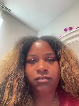 BigFineSelena online show from July 2, 2026, 5:52 pm