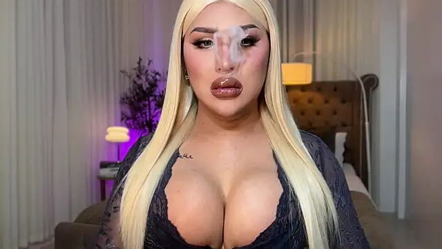 Your Majesty Tyra online show from October 6, 2025, 4:46 am