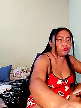 Snapshot of rosmery-navarro chatting on February 10, 2026, 5:06 am rosmery-navarro online show from February 10, 2026, 5:06 am