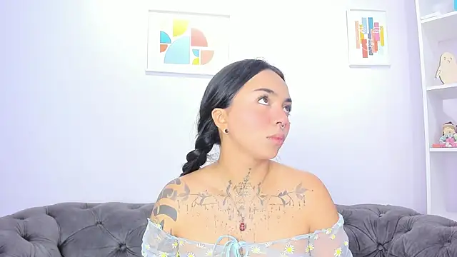 Snapshot of miss_soffi_ chatting on February 12, 2026, 6:40 pm miss soffi online show from February 12, 2026, 6:40 pm