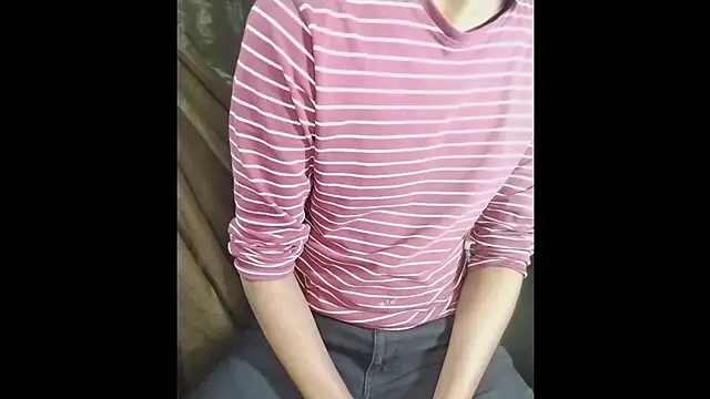 Snapshot of vampynik chatting on December 3, 2025, 8:08 pm vampynik online show from December 3, 2025, 8:08 pm