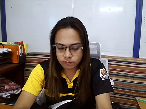 Your PrettyGirlxxx online show from February 26, 2025, 5:35 am