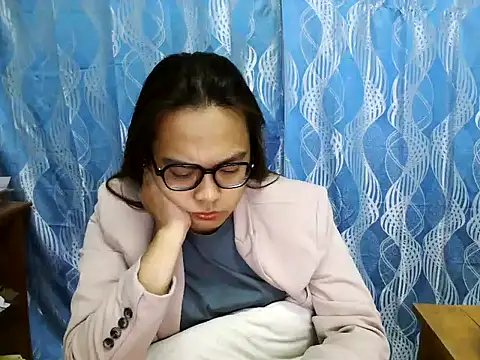 Your PrettyGirlxxx online show from March 21, 2025, 5:32 am