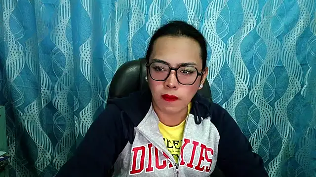 Your PrettyGirlxxx online show from September 11, 2025, 12:43 am