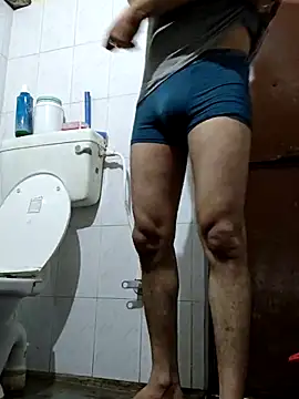 Snapshot of Desi_Rider_Aadi chatting on October 18, 2025, 3:41 am Desi Rider Aadi online show from October 18, 2025, 3:41 am