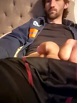 Snapshot of lewis7869 chatting on March 15, 2025, 11:29 am lewis7869 online show from March 15, 2025, 11:29 am