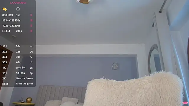 Snapshot of Anna_Lewis chatting on January 19, 2026, 6:50 am Anna Lewis online show from January 19, 2026, 6:50 am