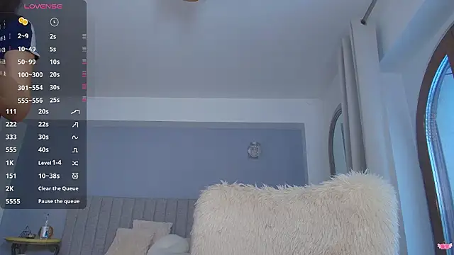 Snapshot of Anna_Lewis chatting on February 23, 2026, 5:19 am Anna Lewis online show from February 23, 2026, 5:19 am