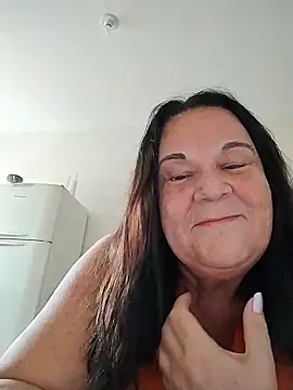 Snapshot of Yaya_Mineira chatting on February 22, 2026, 4:19 pm Yaya Mineira online show from February 22, 2026, 4:19 pm