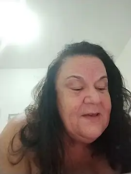 Yaya Mineira online show from March 18, 2026, 11:48 pm