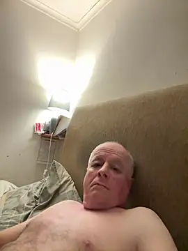 locallad88 online show from January 5, 2025, 7:07 pm