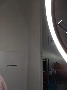 mihaelaa online show from February 24, 2026, 2:51 pm