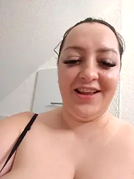 mihaelaa online show from April 4, 2026, 1:28 pm