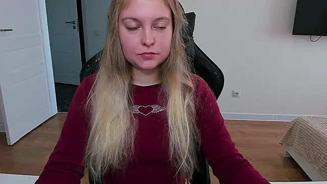 Snapshot of stacy_miracle chatting on September 9, 2025, 2:15 pm stacy miracle online show from September 9, 2025, 2:15 pm