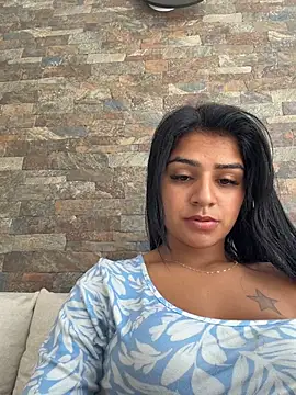 AnnRosse18 online show from January 8, 2026, 3:29 pm
