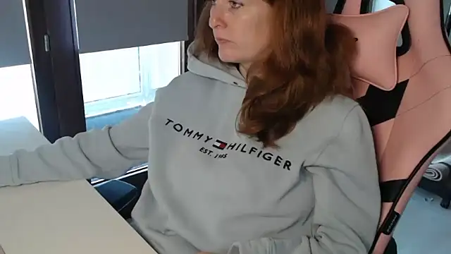 Exotic-Desire online show from October 9, 2025, 7:31 am