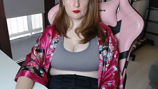 Exotic-Desire online show from November 14, 2025, 9:24 am