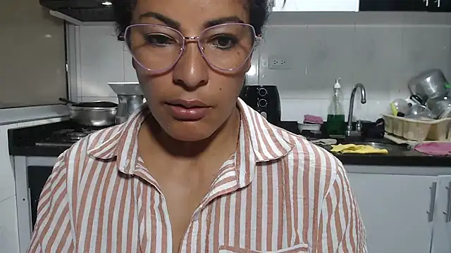 kateleyagrey online show from March 22, 2026, 12:29 pm