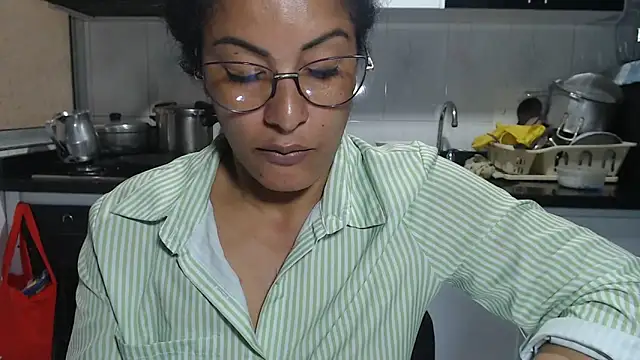 kateleyagrey online show from September 19, 2025, 3:16 pm