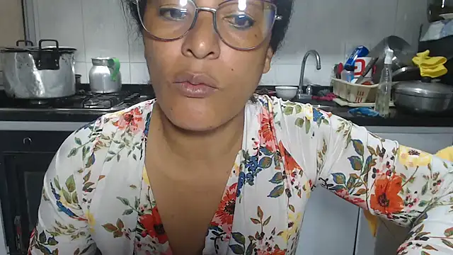 kateleyagrey online show from January 8, 2026, 8:04 pm