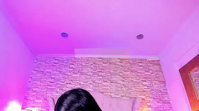 Lucia-sex online show from March 6, 2026, 8:04 pm