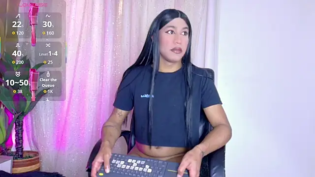 Snapshot of Lucia-sex chatting on February 17, 2026, 8:06 pm Lucia-sex online show from February 17, 2026, 8:06 pm