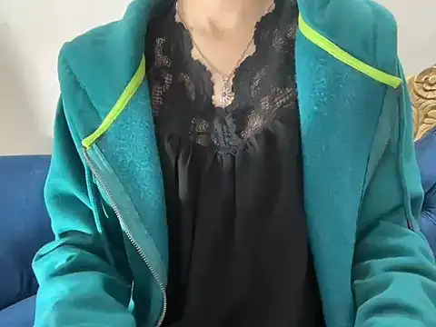 Snapshot of Minal_07 chatting on December 3, 2025, 4:06 pm Minal 07 online show from December 3, 2025, 4:06 pm