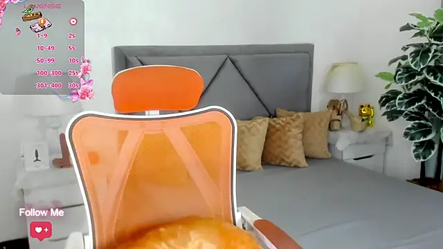 Miss Cattleya69 online show from October 18, 2025, 3:25 pm