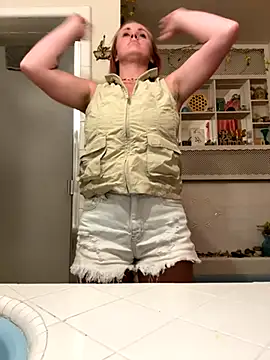 ClumsyLink online show from October 20, 2025, 5:31 am