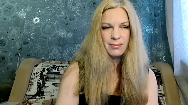 Snapshot of BlondeFox chatting on May 20, 2026, 3:03 am BlondeFox online show from May 20, 2026, 3:03 am