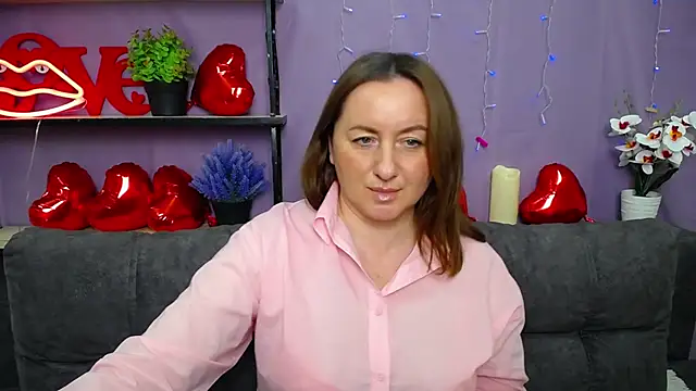 Abby Taylorr online show from March 7, 2025, 1:51 pm