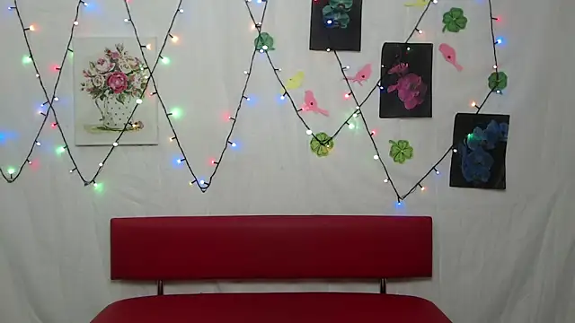 Snapshot of BlondyLeeBest chatting on March 22, 2025, 7:20 pm BlondyLeeBest online show from March 22, 2025, 7:20 pm