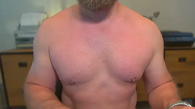 Mister Dilf online show from June 18, 2026, 2:11 pm