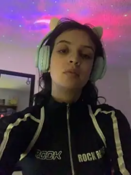 lolaaa bunny1 online show from February 8, 2026, 6:11 am