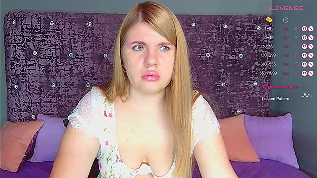 NoraBigAss online show from December 1, 2025, 1:28 am