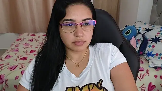 Snapshot of _anastasia chatting on February 15, 2025, 6:01 pm anastasia online show from February 15, 2025, 6:01 pm