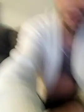 LoGaNfree88 online show from March 14, 2025, 7:44 pm