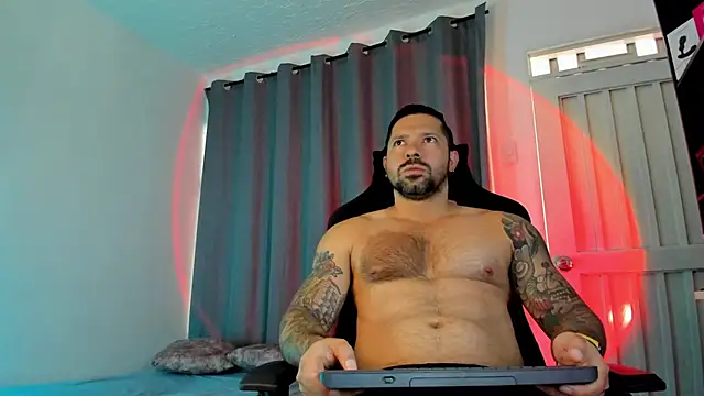 Pierre Vidal online show from September 28, 2025, 3:08 pm