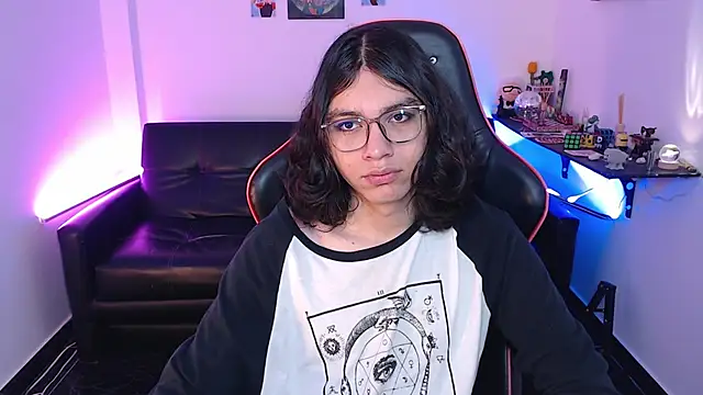 Snapshot of malik_harrison__ chatting on September 30, 2025, 3:07 pm malik harrison   online show from September 30, 2025, 3:07 pm