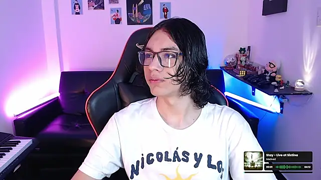 Snapshot of malik_harrison__ chatting on February 12, 2025, 2:10 pm malik harrison   online show from February 12, 2025, 2:10 pm