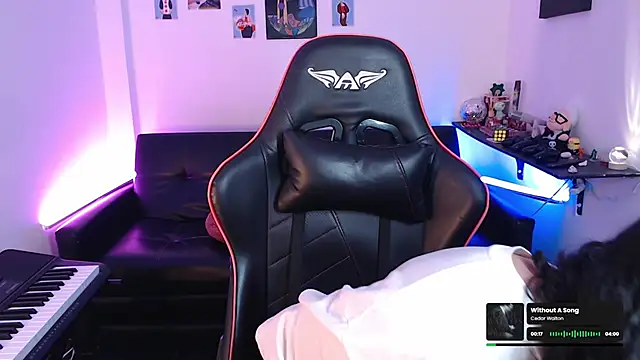 Snapshot of malik_harrison__ chatting on February 8, 2025, 5:18 pm malik harrison   online show from February 8, 2025, 5:18 pm