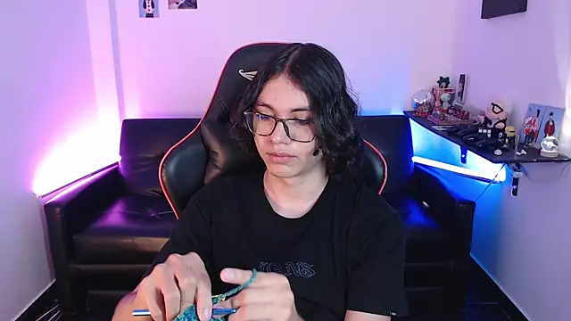 Snapshot of malik_harrison__ chatting on January 28, 2025, 5:56 pm malik harrison   online show from January 28, 2025, 5:56 pm