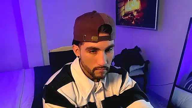 Snapshot of _DANTE_BIGASS chatting on February 23, 2025, 2:07 am DANTE BIGASS online show from February 23, 2025, 2:07 am