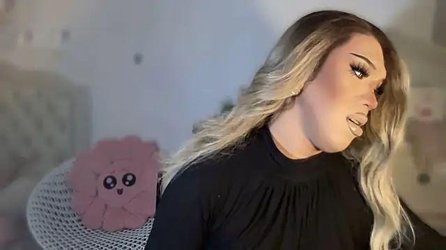 Ts glamxxxx online show from October 21, 2025, 12:54 am