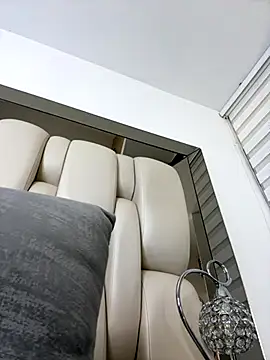 ALISSON FOXXX1 online show from October 2, 2025, 8:56 pm