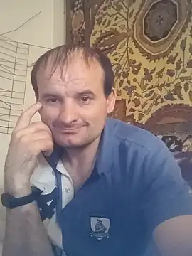 Snapshot of 185322 chatting on October 18, 2025, 5:53 am 185322 online show from October 18, 2025, 5:53 am