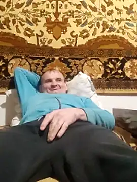 Snapshot of 185322 chatting on January 5, 2026, 5:27 pm 185322 online show from January 5, 2026, 5:27 pm