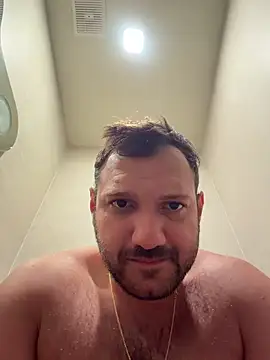 Snapshot of JonJ0 chatting on January 17, 2026, 9:57 am JonJ0 online show from January 17, 2026, 9:57 am